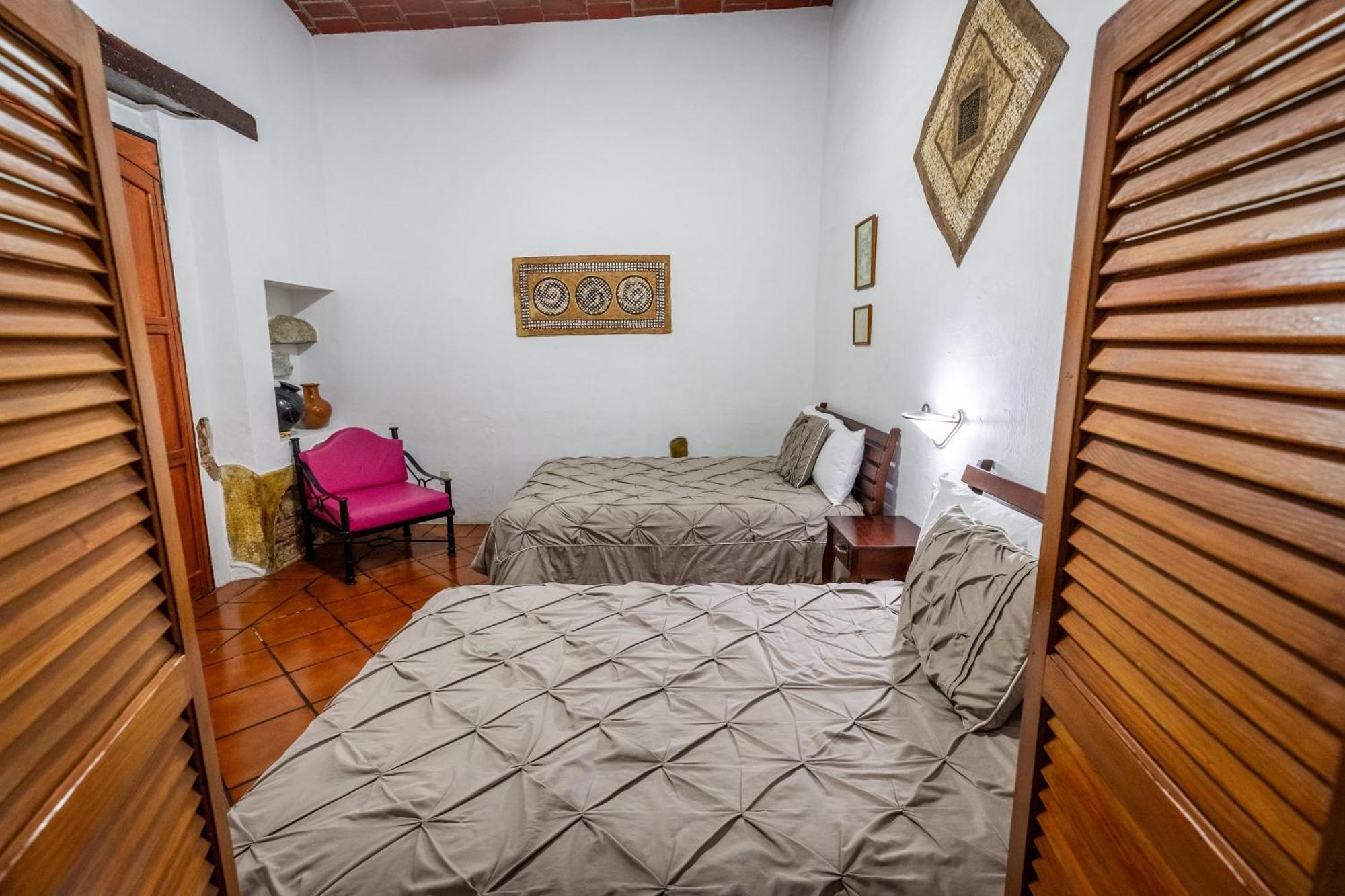 Las Mariposas Hotel & Studios Oaxaca Ngoại thất bức ảnh