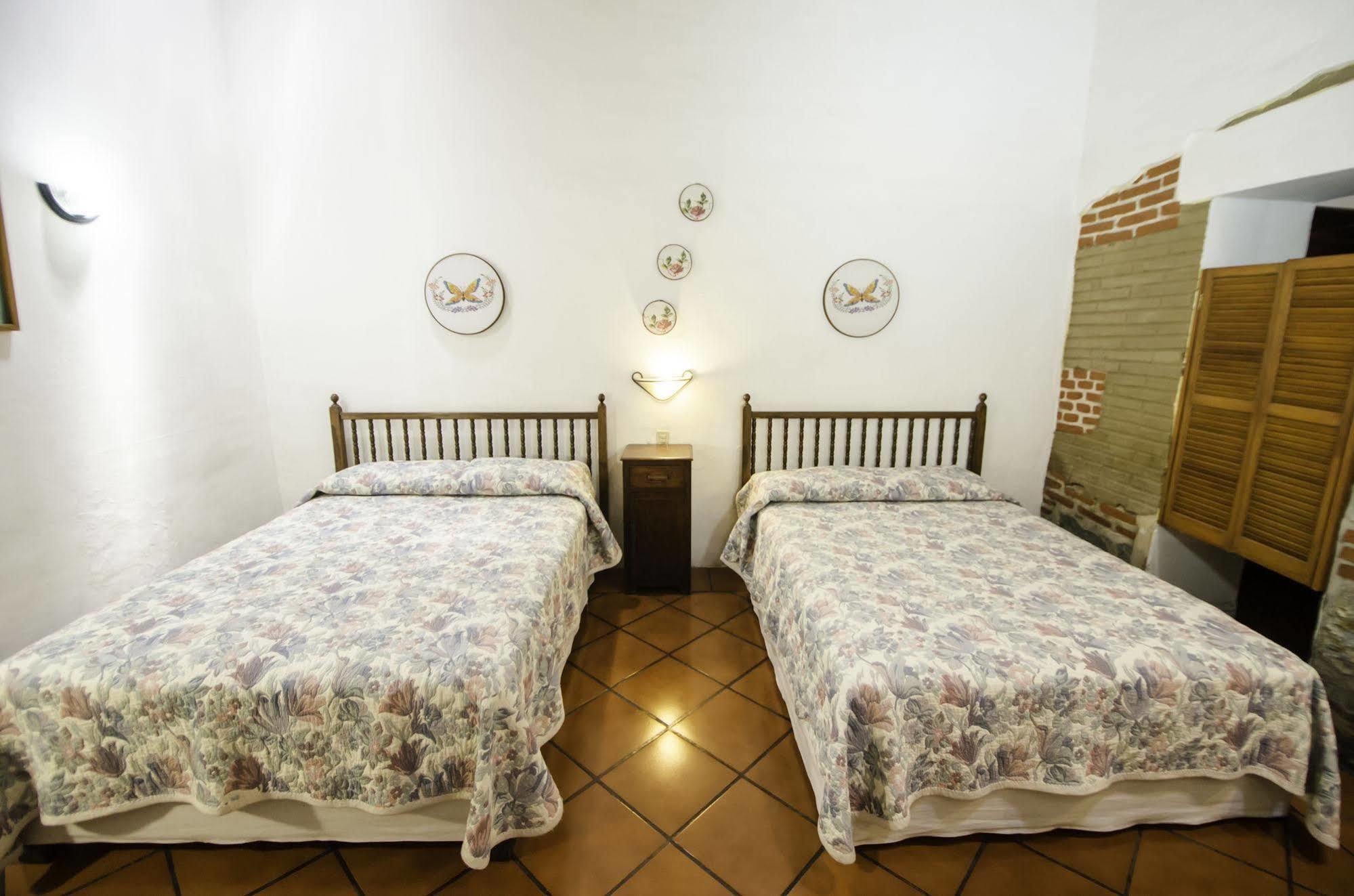 Las Mariposas Hotel & Studios Oaxaca Ngoại thất bức ảnh