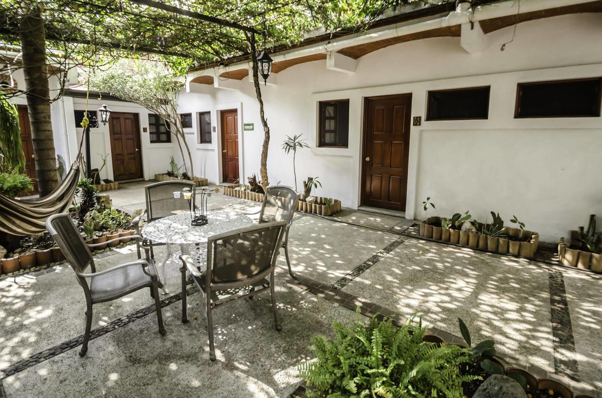 Las Mariposas Hotel & Studios Oaxaca Ngoại thất bức ảnh